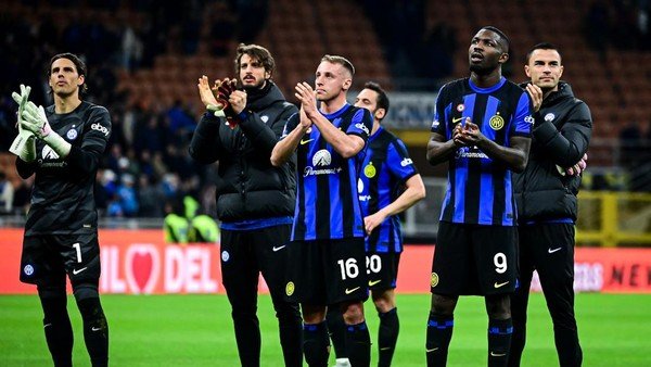 Inter Nyaman di Puncak Klasemen, Empat Besar Sengit