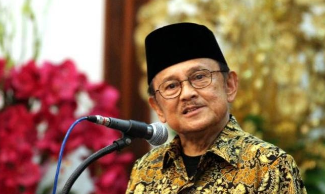 Habibie dan Catatan Suksesnya Tingkatkan Nilai Tukar Rupiah