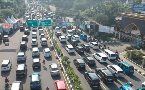 Hari Kedua Lebaran Puncak Bogor di Padati 40 Ribu Kendaraan