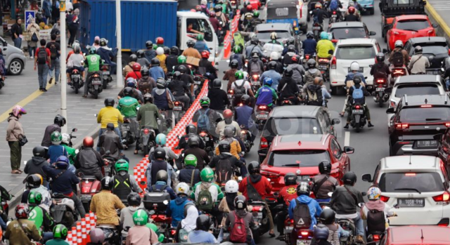 Jakarta Bakal Batasi Usia Kendaraan